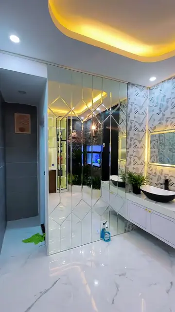 Nhà phố cổng vòm lam CNC — 4